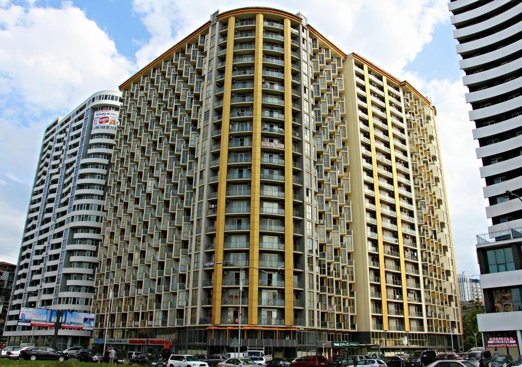 Orbi Plaza David Apt. Apartment Batumi Exterior photo